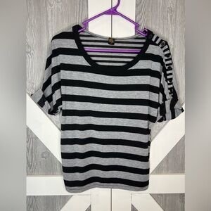 BAG155. Poof Black Grey Elbow Length Striped Shirt Button Shoulder Size Small